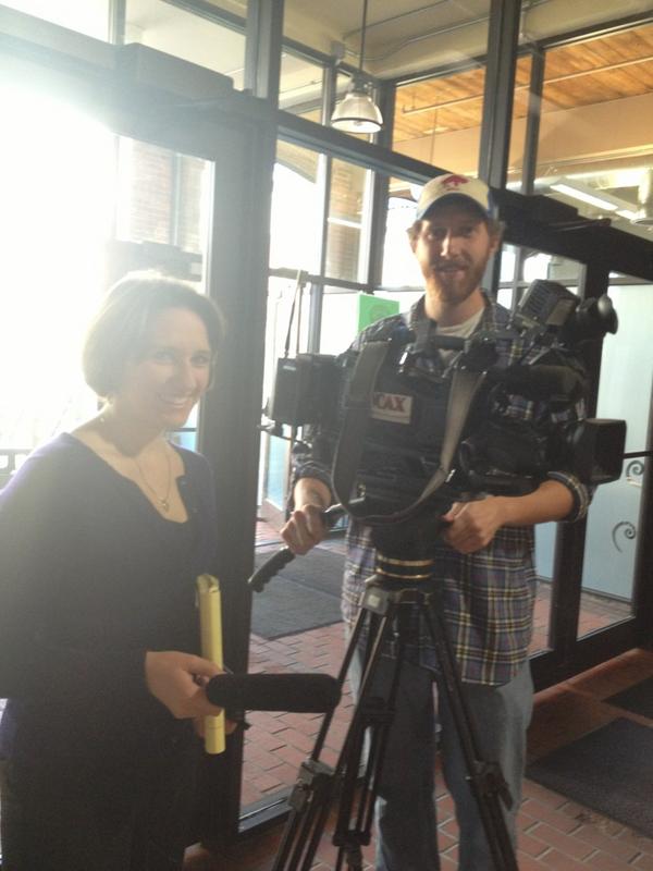 ThisIsVT's tweet image. @wvac @wcac_Cat @markjclement covering #hackvt fun times, impressed with all the team's stamina.