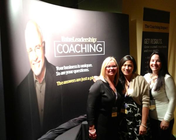 EngShari's tweet photo. Had an amazing week at EntreLeadership with my gals but can't wait to be back home with @5WilmaZ http://t.co/UJFdiKbU