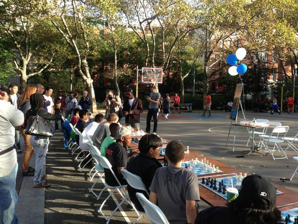 JRTup's tweet photo. @brooklyncastle event at east village courts #chess http://t.co/XUMdI2Dy