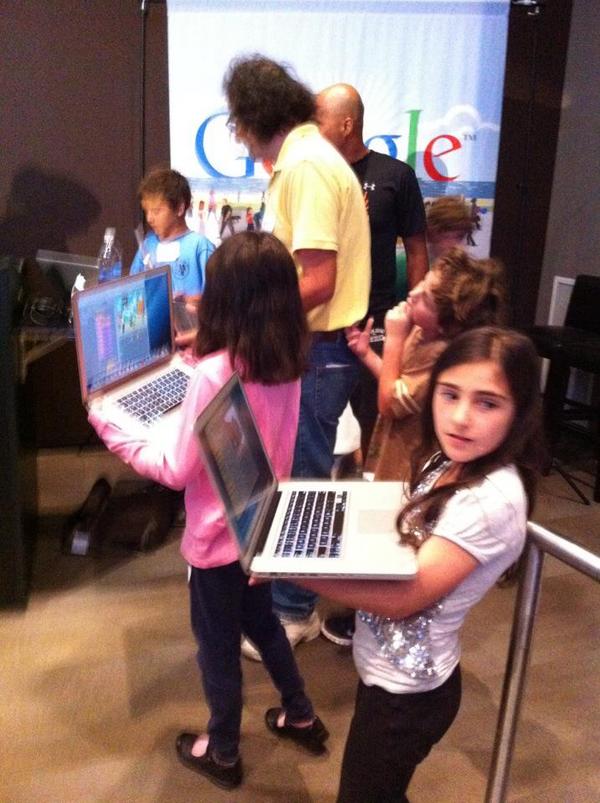coderdojovenice's tweet image. Another successful CoderDojo today at @GoogleLAX (full of zombies and witches)!