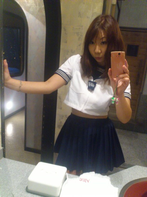 コスプレの時間だよ☆   セーラー服☆完全似合わない (-_-;)  先生、今日は私を好きにして(*^^*) http://t.co/qfW4Sa6C
