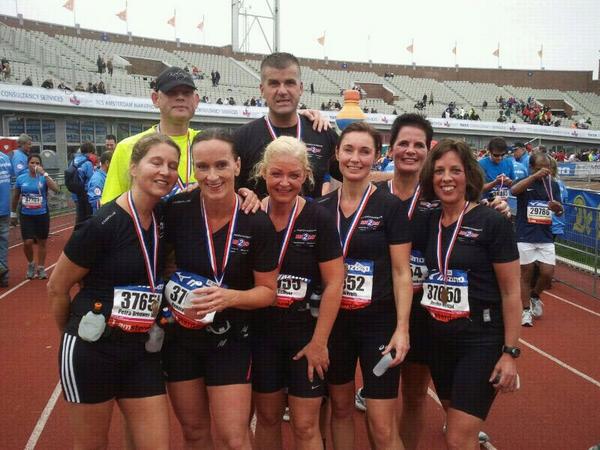<a href="/berthanijstad/">bertha_hulzinga</a> en <a href="/Rundervoort/">Jolanda Rundervoort</a> #marathon #amsterdam
