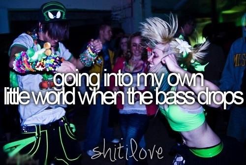 DJgfproblems's tweet image. Bass drop. EDM love. Go crazy.