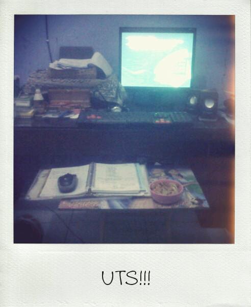 Maitsix's tweet image. #MidTest #Spirit #Desk