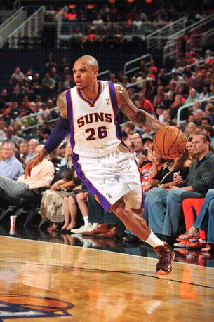 ClippersLos's tweet photo. Shannon Brown #26 of the Phoenix Suns drives against the Sacramento Kings
http://t.co/g1vm5f9H http://t.co/jP1RP3NR