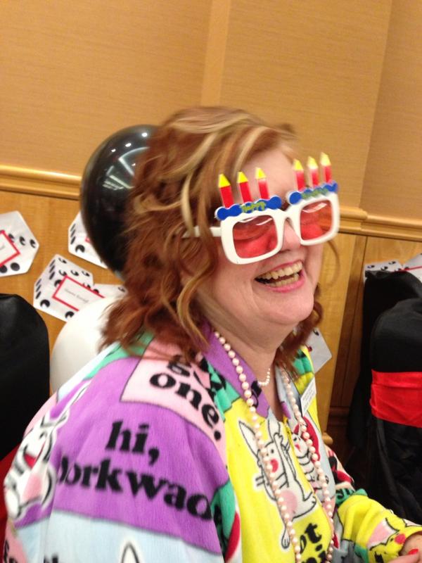 jjchirogirl's tweet photo. Happy birthday @liteyourlife love the glasses http://t.co/0VbUl1x9