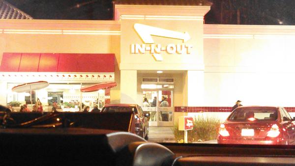 _Mr_Raymond_'s tweet image. #SmashMode  #In-n-Out!