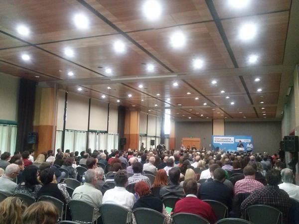 oriolges's tweet image. Una bona colla de bagencs a l'Assamblea de @solidaritatcat #programaSI @SI_Manresa