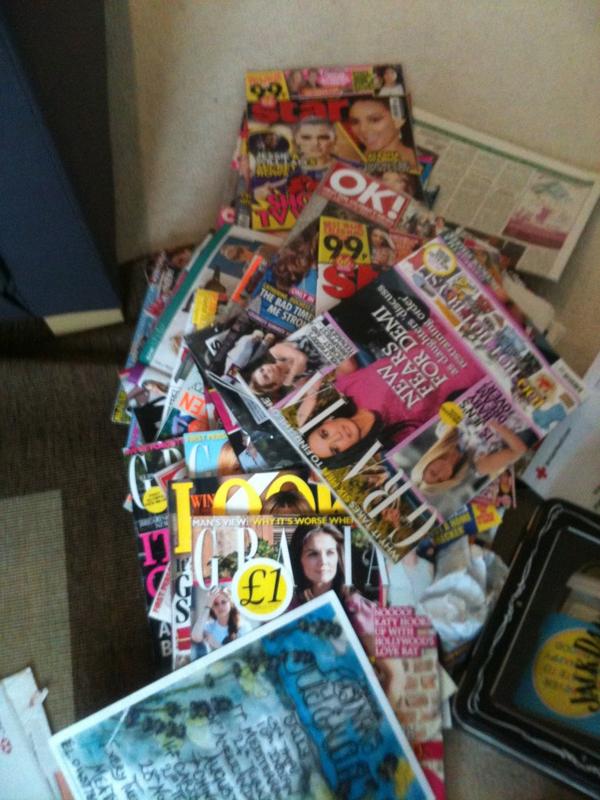 xDIPTIx's tweet image. Tad bit of an addict #magazineaddict