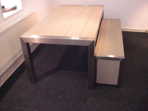 Monteiro_Design tweet picture
