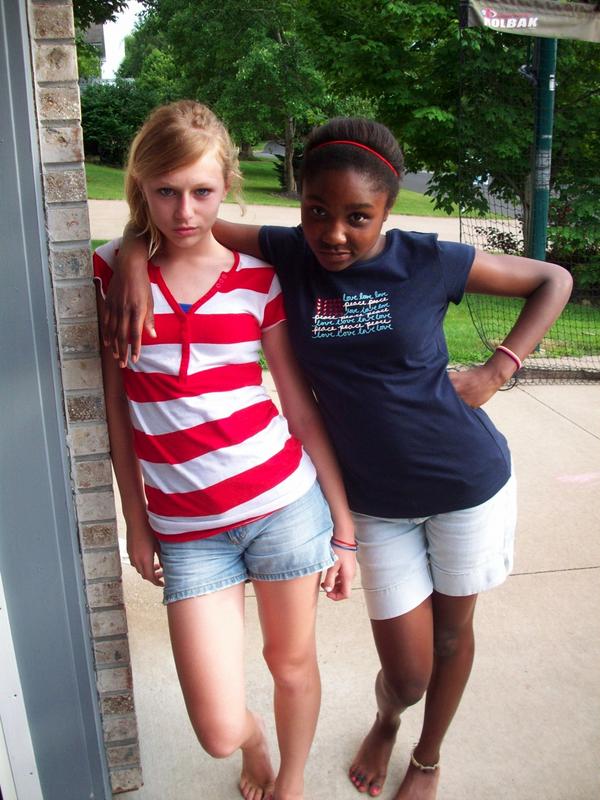 SerresRun's tweet image. Us Trying to Be Models #EmbarrassingMoment @KeaMcc