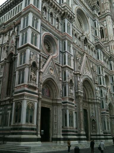 chamiii13's tweet image. Facebook