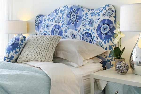 PeoniHome's tweet photo. If we had a Suzani Bedhead from Peoni Home it would make it even harder to get out if bed on Monday :) http://t.co/UKaAX8ll