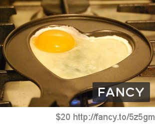 mathweetas's tweet image. Heart Shaped Egg Pan fancy.to/5z5gm via @thefancy