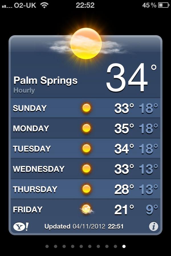 LittleMissMiah's tweet image. Here will do... #notfussed