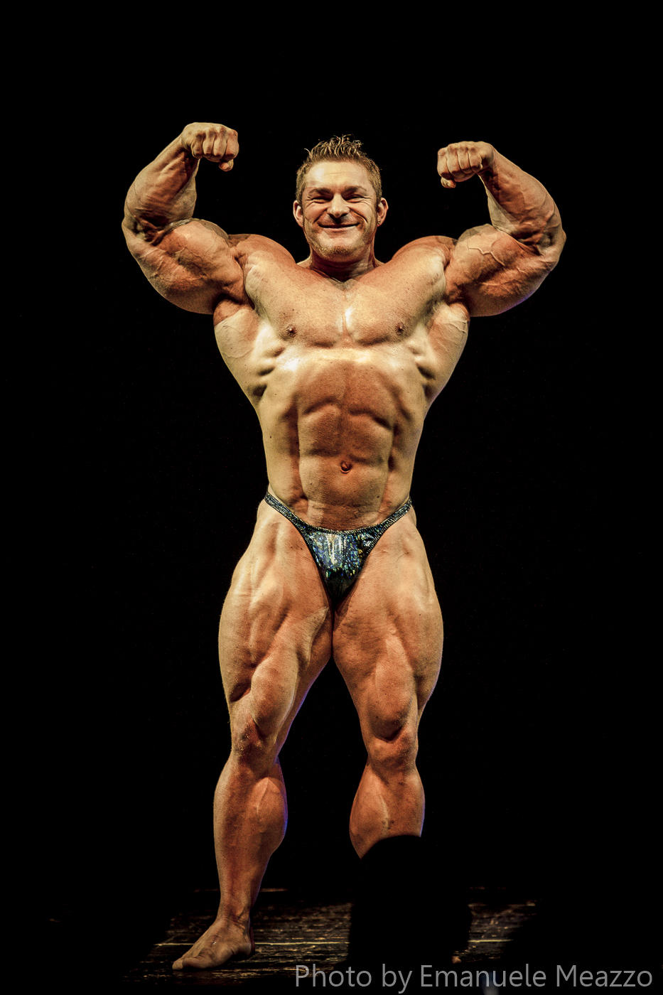 A65YZLgCIAAlgax.jpg:large