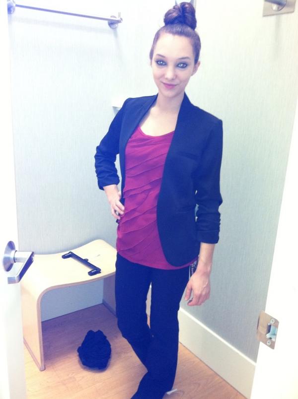 Deena_Tweets's tweet image. #interviewstatus I&apos;d hire me ;)