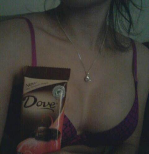 Best chocolate ever #greatcombo http://t.co/FgrnBxtI<a href="/tag/greatcombo"class="tags">#greatcombo</a>