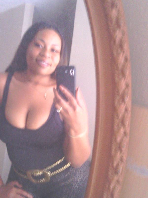 Ms.  Kay Kay (@kerikiara) on Twitter photo 