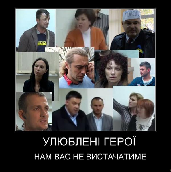 smaileg tweet picture