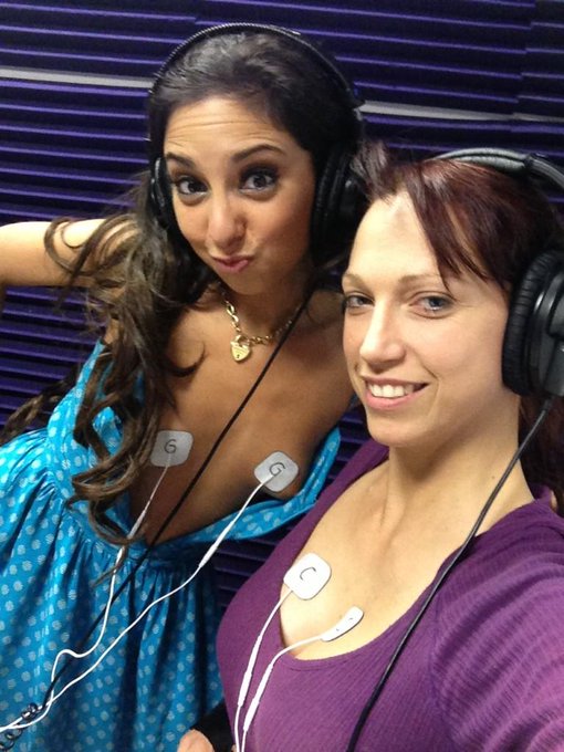 Me &amp; @TrinityStClair getting ready to play "Shock the Monkey"... Getting scared! Lol http://t.co/605<a class="tags" href="/tag/trinitystclair">@trinitystclair</a><a href="/tag/psk"class="tags"><span>#psk</span></a>