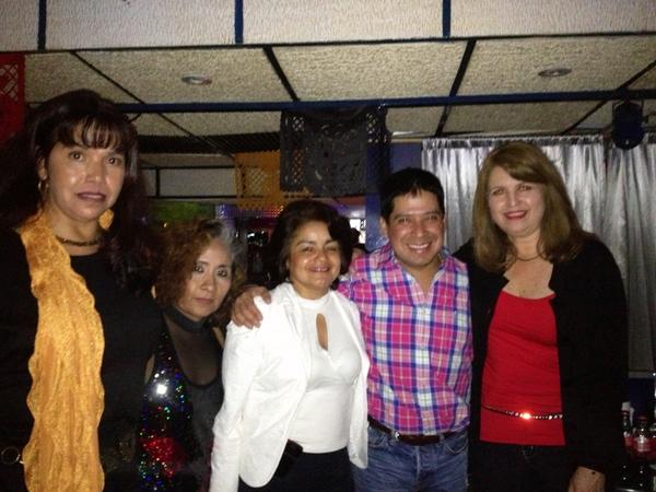 bar_botas's tweet photo. Show. http://t.co/u1eWYy5N