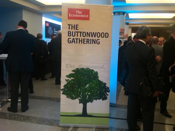 chitranawbatt's tweet image. Heavy duty #economics @EconBW #Buttonwood #uscomp @mattbish @TheEconomist @EconBizFin @CNBC @IIForums @II_Network