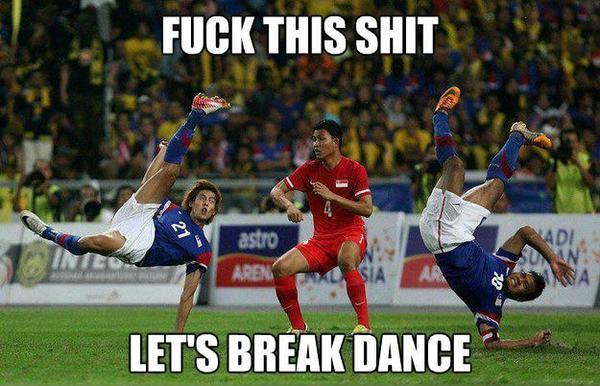 ODDSbible's tweet photo. No time for football! http://t.co/PSayA4nB