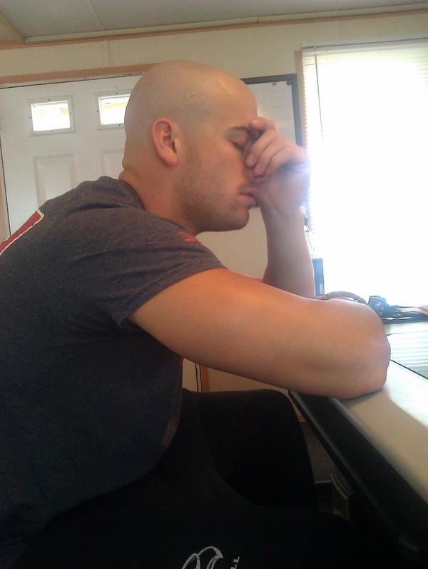 CoryP_08's tweet photo. Someone isn't paying attention in class! @HBrown11b http://t.co/wXBQ5HZ1