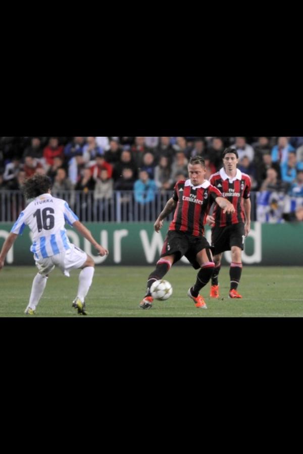 Un match d'hier dur ... Malheureusement, nous avons perdu, mais nous allons gagner le match retour :)