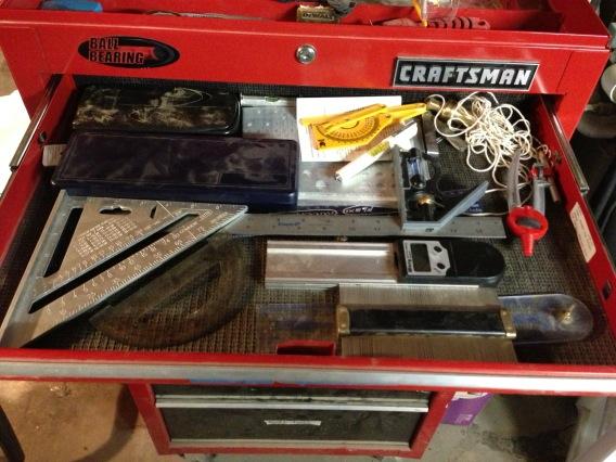 johnclarkemills's tweet image. Yikes.  My measuring devices tool drawer is overflowing #diyproblems