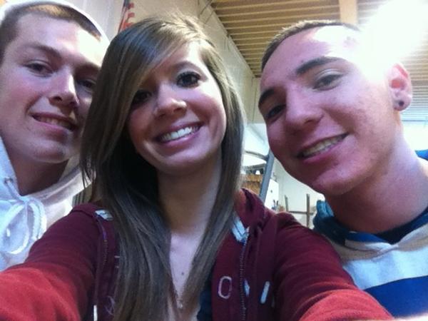 meeegan_galiste's tweet image. #tbt @abrahamtraww & #codee #woodshop best class senior year!!!
