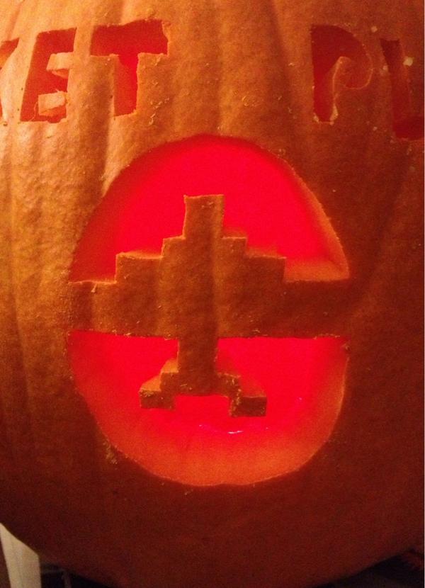 BUBraves2006's tweet image. @NimbleDave @eeen @PPWikia  #PocketPlanes #halloween What do you guys think?
