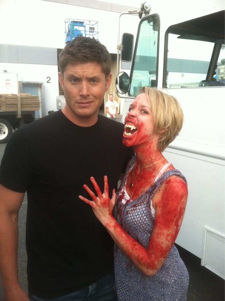 Brit Sheridan on Twitter: "Fun from the set Supernatural. Had to wait till aired to release this photo. #bitten http://t.co/m9y55Wgj" / Twitter