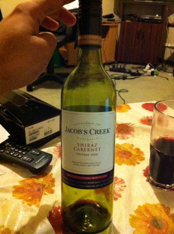 yummyroots's tweet photo. Red wine bava http://t.co/olqZP1cz