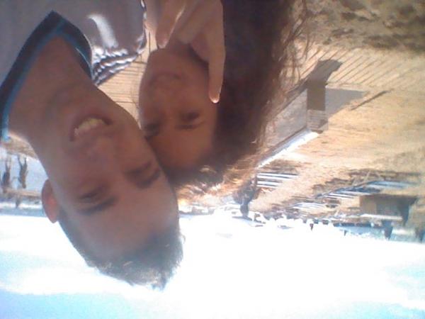 CheLe__14's tweet photo. En la playitaaaaa ...antes de los dardetessss con @MariaMery28. Aguttooooo http://t.co/O7ulFexL