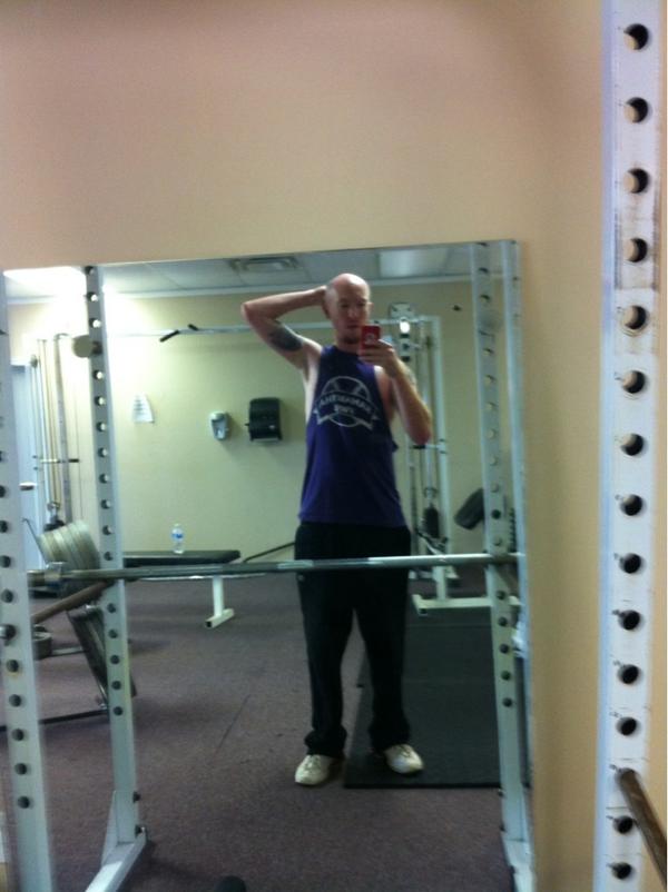 bsow38's tweet image. @juliecashxxx @NikkiDelano @Nina_Mercedez i wanna thank you ladies for motivating to get back in the gym! #2small