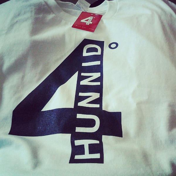 YOUNGTEEJ's tweet photo. I keep this shit #4hunnid http://t.co/kQ0fc3JK