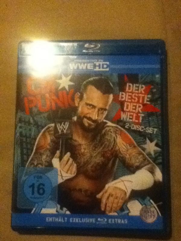 finally got my copy of the <a href="/CMPunk/">player/coach</a> 
blu-ray in germany! #BITW