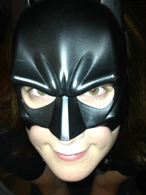 kbarkzz's tweet image. No robin for her batman #BatmanProblems @schad9