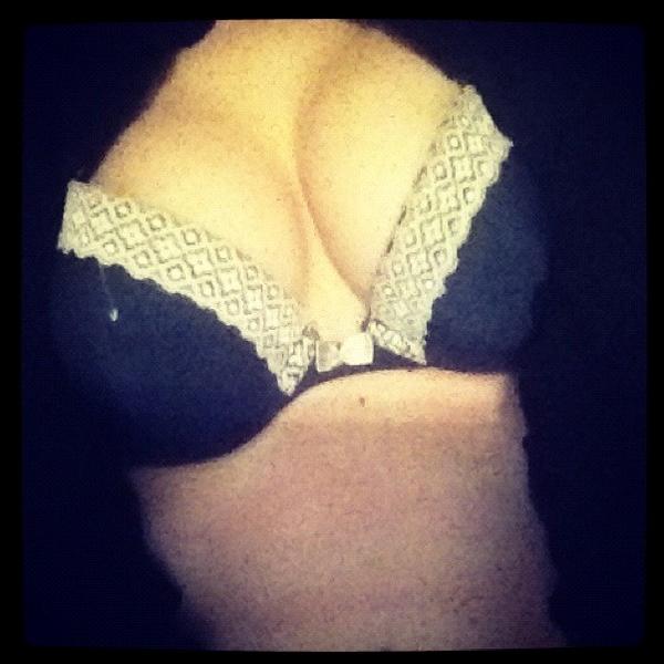 FRoxy's tweet photo. My first picture more later #sexy #hot #milf #boobs #followme http://t.co/WOuDORgL