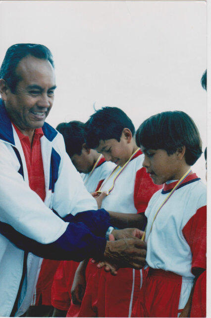 Andy_Chicaiza's tweet photo. Dirigentes, entrenadores y autoridades han sabido reconocer su labor http://t.co/hLEGkeYE