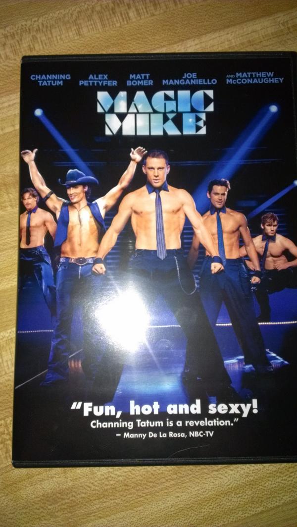 a_haydenchaplin's tweet photo. Looks like I've got myself a date with @channingtatum  tonight! http://t.co/n5dquaO4