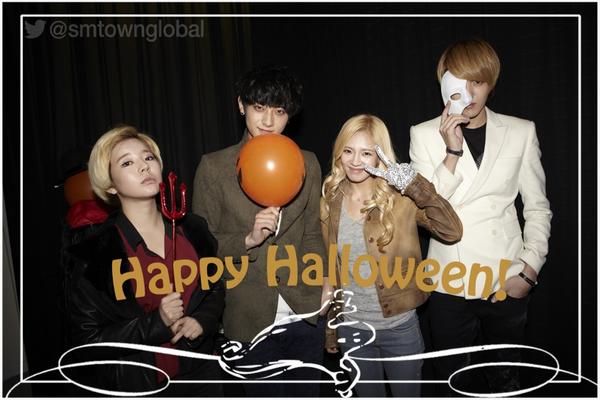 [PIC][27-10-2012]Selca mới nhất mừng Halloween của Sunny - HyoYeon - Tao & Kris!  A6L_SXlCQAAsQBb