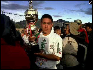 Andy_Chicaiza's tweet photo. Elegido por la prensa de Ambato como el mejor jugador del Club http://t.co/liACrxx2