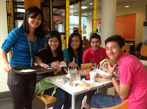 drunksoojung's tweet image. #fellowchingu :)) #snackmode