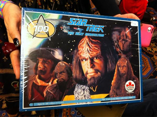 AnniNorwood's tweet image. Look at the hilarious vintage puzzle I just bought! #halcon2012 #akaworf