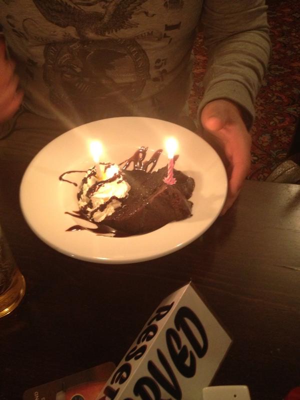 KrisWilliams8's tweet image. Chocolate fudge cake birthday cake ha #notfussed