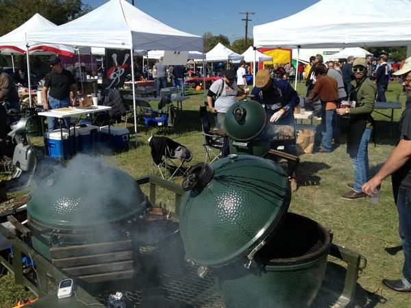 davidhalesmith's tweet photo. @BluesBanditsBBQ @fcbrewing Green Eggs and Brisket #bbq http://t.co/giArdWvC