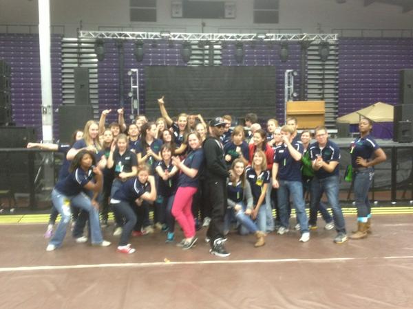 aridegy's tweet photo. #B.o.B. strikes a pose with the students after the big show http://t.co/8dKAajoT